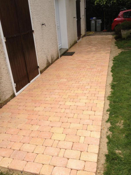 Travaux de rénovation extérieur à DAMMARTIN-EN-GOËLE